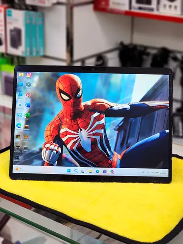 Microsoft Surface Pro X | 512GB SSD | LTE | Keyboard + Pen + Charger