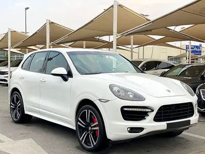 صورة مصغرة 4 لـ 2014 Porsche CAYENNE