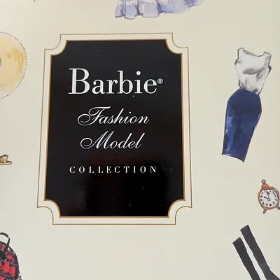 Barbie – “Parisienne Pretty “ - Rare Collector Silkstone Barbie – one of 5000 worldwide - N6594 IDC