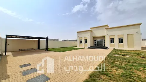 فيلا في العوير الاولى