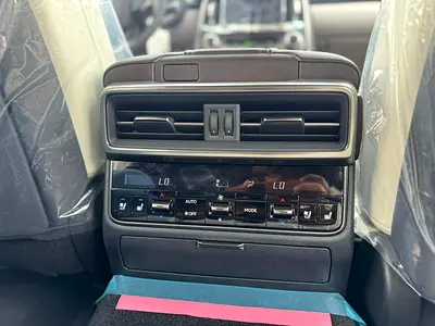2026 Lexus LX-SERIES — миниатюра 18
