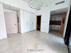Modern Studio | Spacious | Balcony & Pool Access