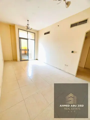 A distinctive 3-bedroom apartment with a living room, excellent space and modern design, in a vibrant location close to all schools and E311 Street, w