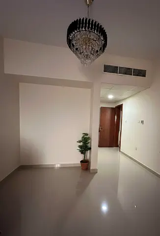 Prime Investment & Residential Sale Deal – Spacious Ready-to-Move 2-Bedroom Apartment (Closed Kitch