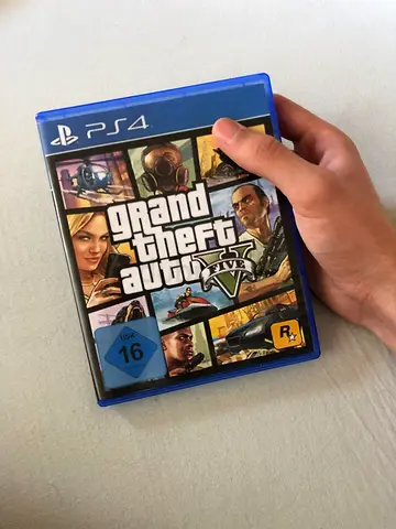 Grand Theft Auto V PS4 disc cd with original case  used gta 5 gta V GTA V GTA 5 ps4 game