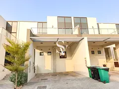 Single Row | 4 BR + Maids | Vaastu Compliant