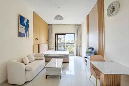 Luxury Upgraded | Brandnew | Huge Studio Layout