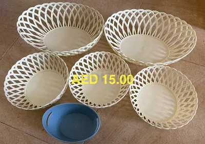 Set of 6 Plastic Fruit/Serving Baskets - Light Cream + 1 Blue Bowl