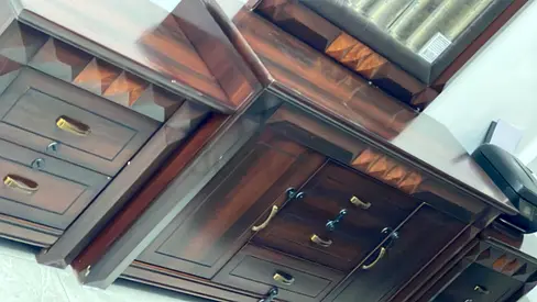 Solid Wooden Dresser / Chest of Drawers in Dark Finish - Good Condition