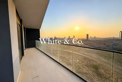 High Floor | Corner Unit | Large Layout