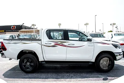 2026 Toyota HILUX — миниатюра 4