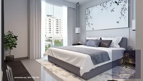 غرفة وصالة- تملك حر- اقساط4 سنوات- عائد استثماري10 %- التسليم قريب- مجمع سكني مغلق -