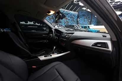 صورة 14 لـ 2016 BMW 1-SERIES