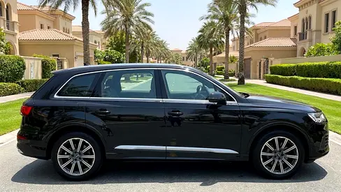 صورة 5 لـ 2023 AUDI Q7