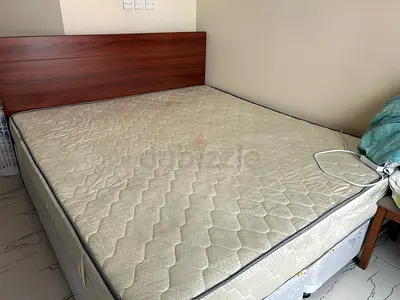 King size mattress soft - good condition