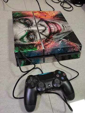 Ps4 with one controller+ PES 21