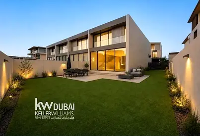 PRIME CORNER | SINGLE ROW | 3 BED | G+1