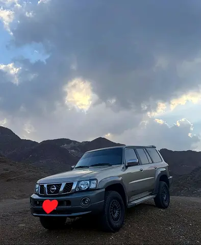 2017 Nissan PATROL SAFARI 缩略图 2