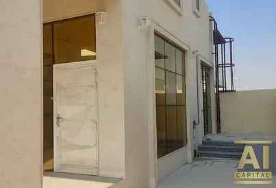 Spacious Layout | 3 Bed + Maid | Single Row