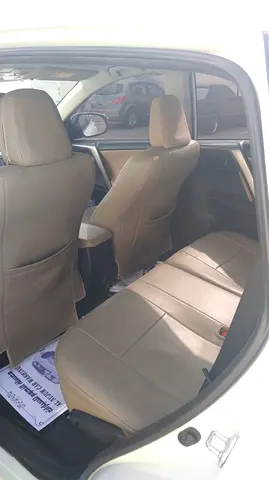 صورة 8 لـ 2015 Toyota RAV 4