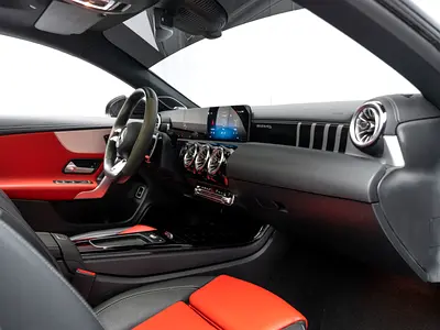 Mercedes-Benz CLA 45 S AMG 4MATIC+, миниатюра 13