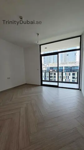 Elegant 1BR | Unfurnished | Spacious Layout