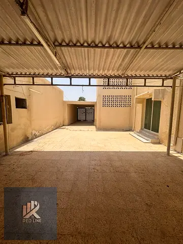🏡 للإيجار | بيت عربي في الجازات – الشارقة