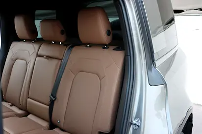 2025 LAND Rover DEFENDER 缩略图 19