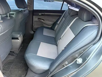 2010 Honda CIVIC — фото 6