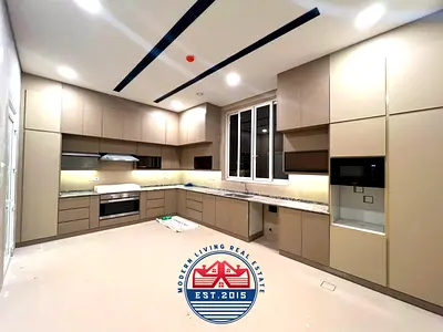 Luxurious Brand New Villa 4 Master Bedrooms Hall Majlis Maidroom With Parking & Wardrobes In Shamkha