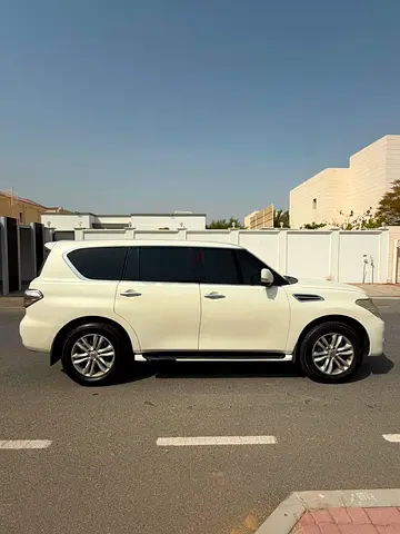 Nissan Patrol 2010 LE | GCC Specs | V8 5.6L