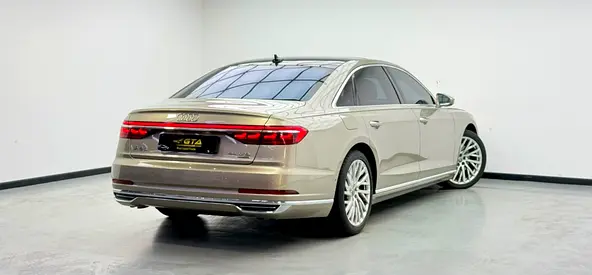 صورة 6 لـ 2019 AUDI A8