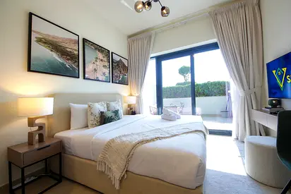 Bright & Cozy Studio | Prime Location in Azizi Riviera