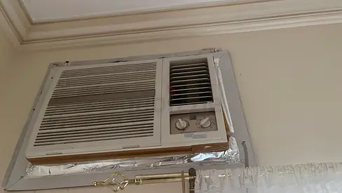 Super general 2 ton win AC for sale in excellent condition