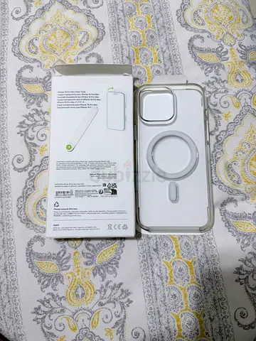 iPhone 16 pro max original clear MagSafe case