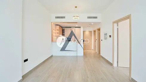 Best Price | Vacant | Smart Home