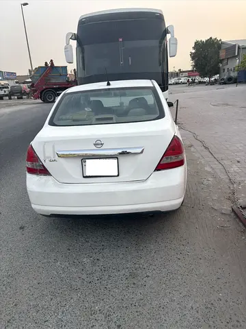 2009 Nissan TIIDA 照片 2