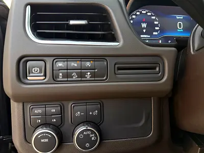 2023 Chevrolet TAHOE 照片 11