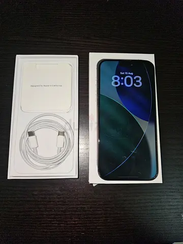 Iphone 15 pro max with Box LLA Dual esim unlocked 256Gb storage waterpack battery Health 84%