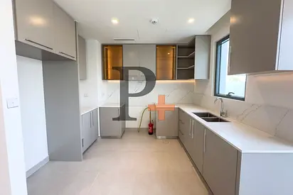 Single Row | Corner Unit | Flexible Payment