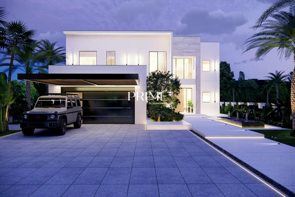 5BR Villa | Luxury Home | Lake View