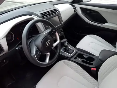 2024 Hyundai CRETA photo 2