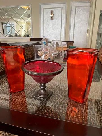 vases