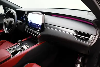 صورة 13 لـ 2025 Lexus RX-SERIES