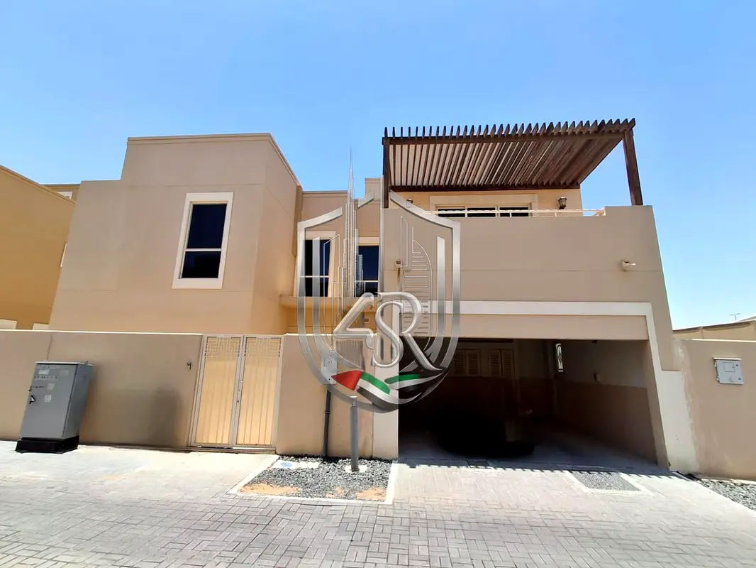Fully Renovated | Single Row | Corner Villa
