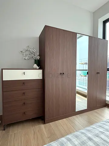 5-Door Wardrobe with 2 Drawers