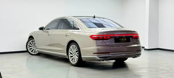 صورة 4 لـ 2019 AUDI A8