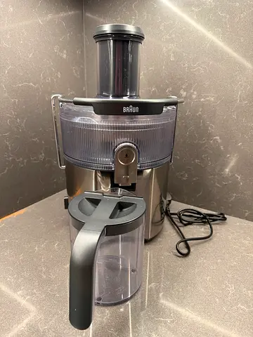 Braun Juice Extractor / Centrifugal Juicer - Good Working Condition