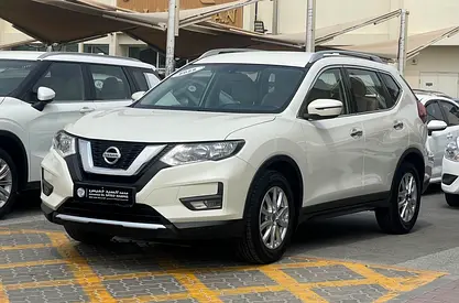 Nissan X-Trail 2022 GCC Specs | Low KM | Excellent Condition | Original Paint | 880 P M