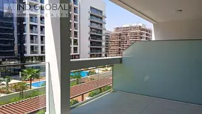 Meydan Studio | Balcony | Skyline & Pool View